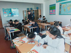Жетісу орта мектебінде 8-11 сыныптар арасында  «Бопсалаушылық пен жыныстық тиіспеушіліктің алдын алу» мақсатында сауалнама алды.